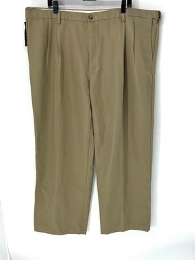 Haggar NWT classic fit pleated pants 46